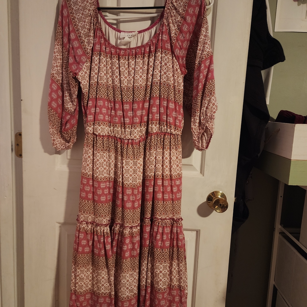 Janette Plus Long Sleeve Pink Patterned Dress
